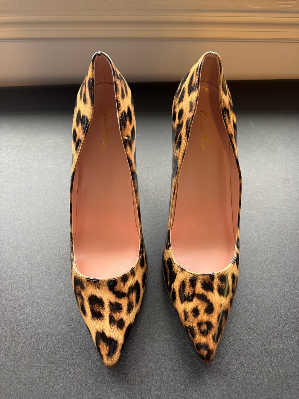 Genshuo Leopard Print Pointed Toe Pumps